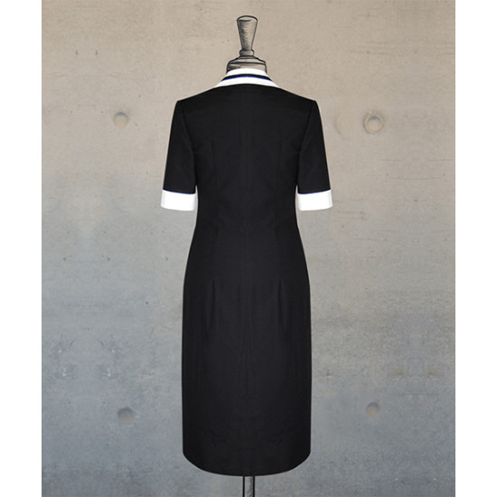 Dress With Chelsea Collar - Black